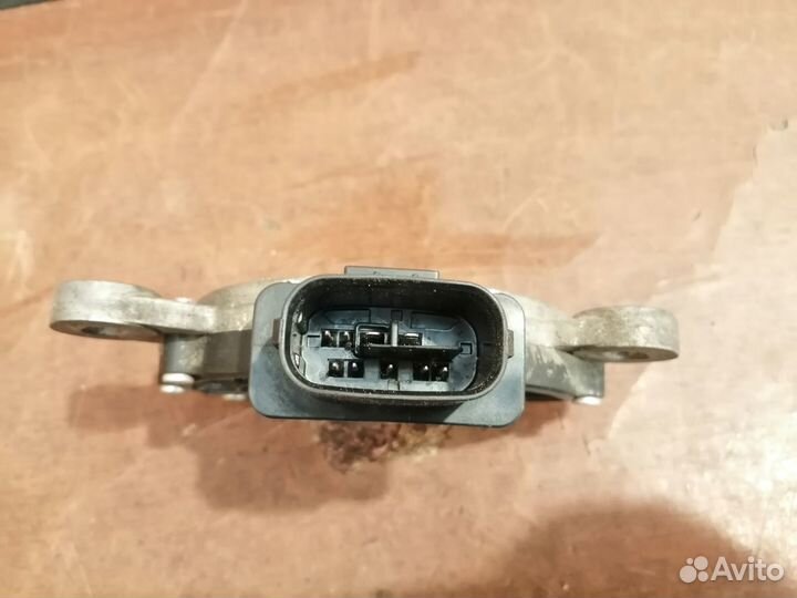 Датчик нейтральной передачи Lexus LX570 2017-2021