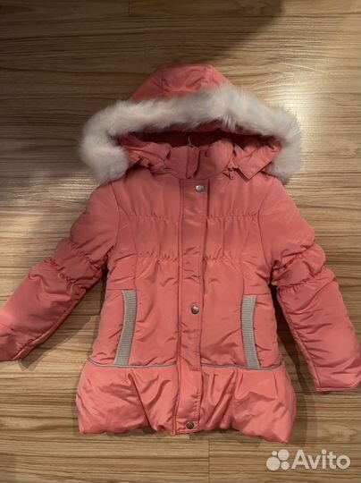 Новая зимняя куртка с подкладом 104-110