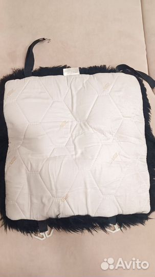 Меховая подстилка в автомобильное кресло