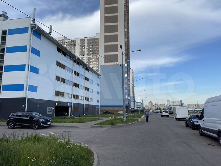 Машиноместо, 15 м²