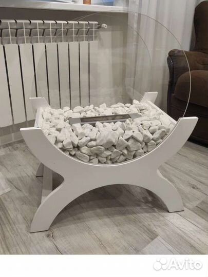 Новый биокамин, напольный камин