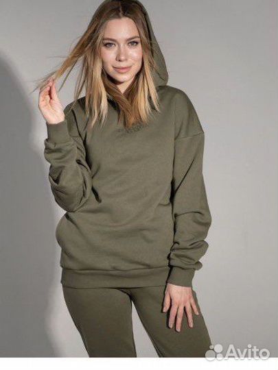 Спортивный женский костюм (худи и джоггеры) хаки