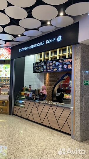 Сеть из 2 кафе на самых популярных фуд-кортах