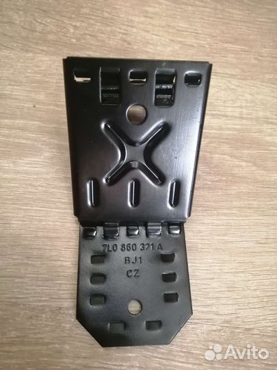 Башмак противооткатный за 2 шт Volkswagen Tovareg