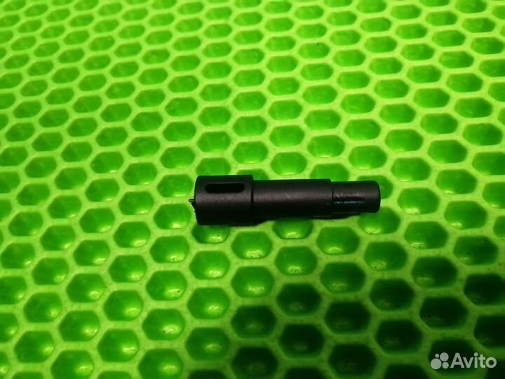 Фиксатор поворотного колеса коляски N 01, новый