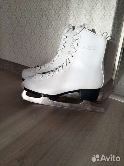 Коньки фигурные