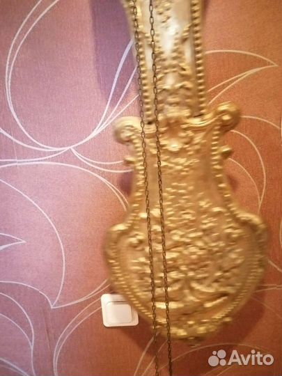 Старинные настенные антикварные часы с боем