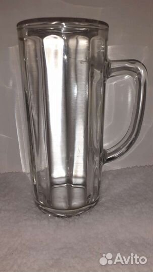 Пивные кружки и бокалы