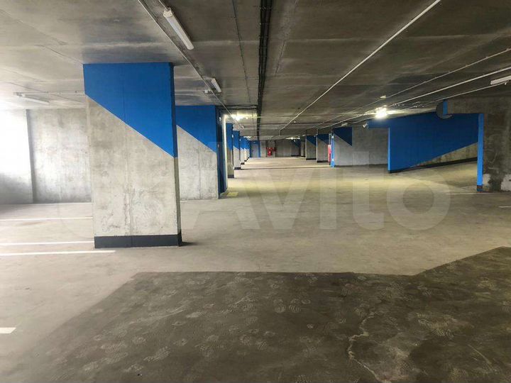 Машиноместо, 14 м²