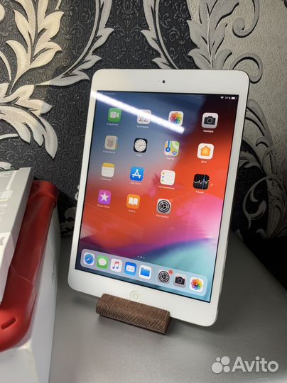 iPad mini 2 16GB Малышу для мультиков