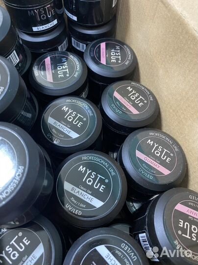 Продам новые гели mystique