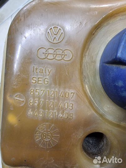 Бачок расширительный для Audi 100 (C4) 1991-1994