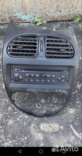 CD проигрыватель Пежо-Ситроен оригинал