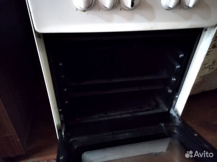 Газовая плита 4 конфорки исправная