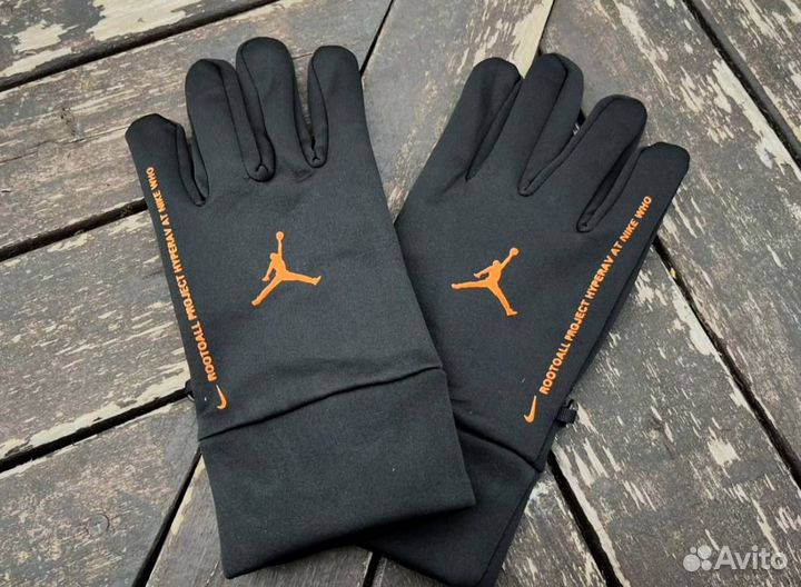Перчатки Jordan