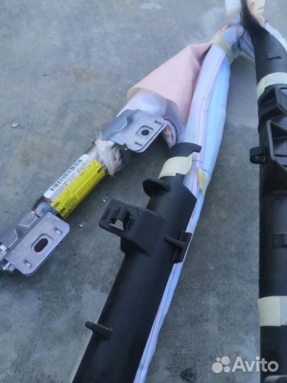 Шторка безопасности srs правая Toyota Camry 55