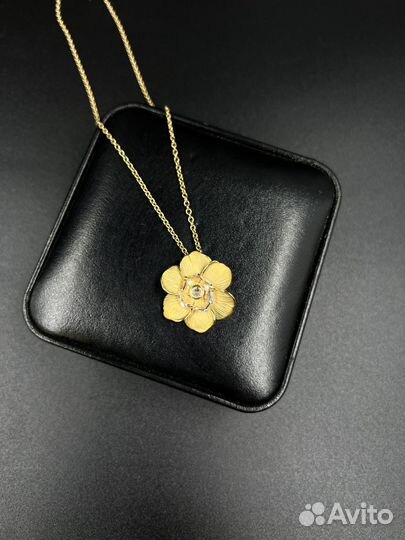 Подвеска Carrera y Carrera Gardenia Collection Pen