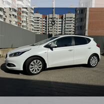 Kia Ceed 1.6 AT, 2015, 137 600 км, с пробегом, цена 1 240 000 руб.