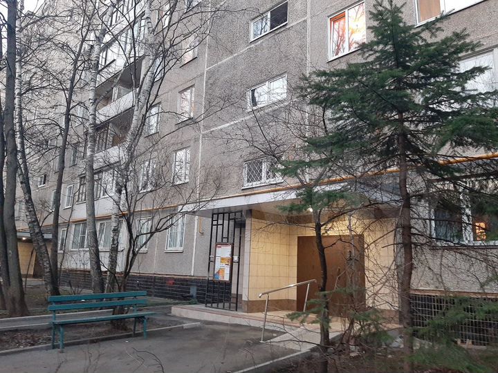 Доля в квартире-студии, 14 м², 1/9 эт.