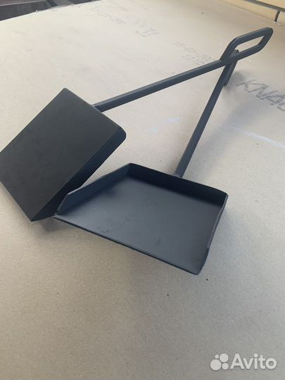 Подставка под казан, кочерга, лопатка