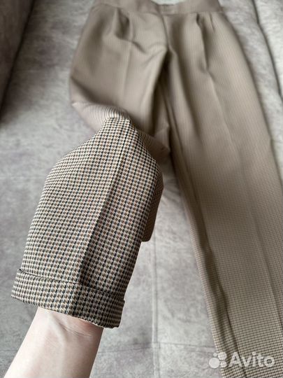 Брючный костюм женский