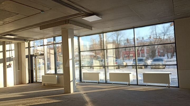 Магазин/Студия/Офис, 60/260 м²