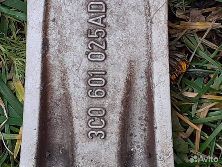 Комплект оригинальных дисков R16 Volkswagen