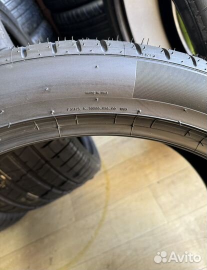 Pirelli P Zero PZ4 325/35 R23 и 285/40 R23