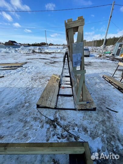 Пирамида для перевозки окон