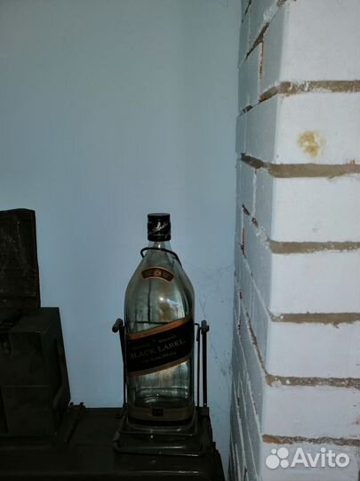 Бутыль стеклянная для вина