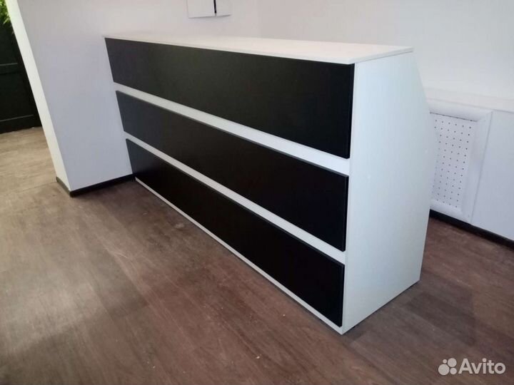 Стойка ресепшн на 2 рабочих места, новая