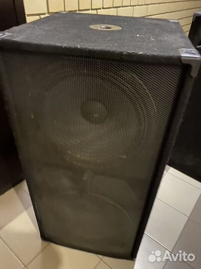 Сабвуфер EV