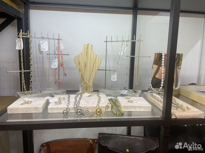 Продается Шоу-рум