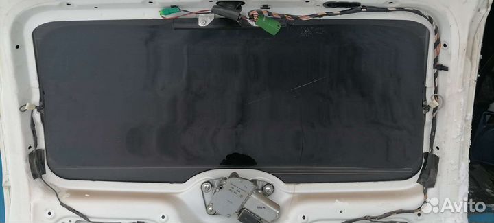 Задннее стекло ваз 2172