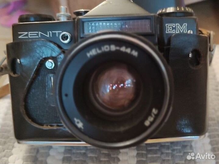 Пленочный фотоаппарат zenith EM