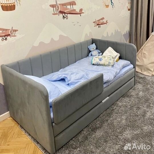Детская мягкая кровать