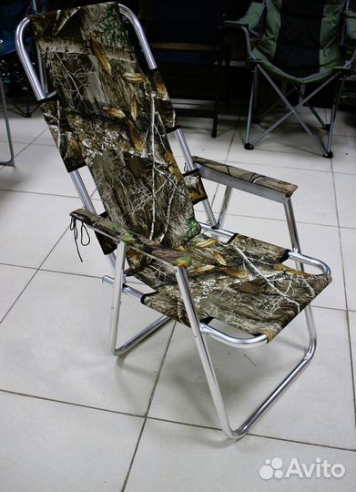 Кресло шезлонг складное