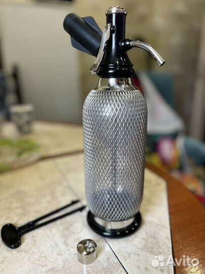 Сифон газировка Isi Австрия с вечным газом