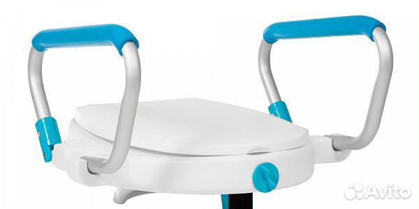 Накладка на унитаз для инвалидов