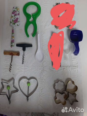 Кухонные принадлежности + столовые приборы