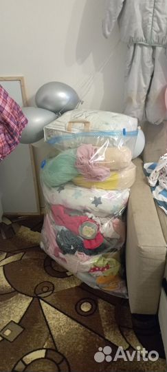 Огромный пакет с детской одеждой