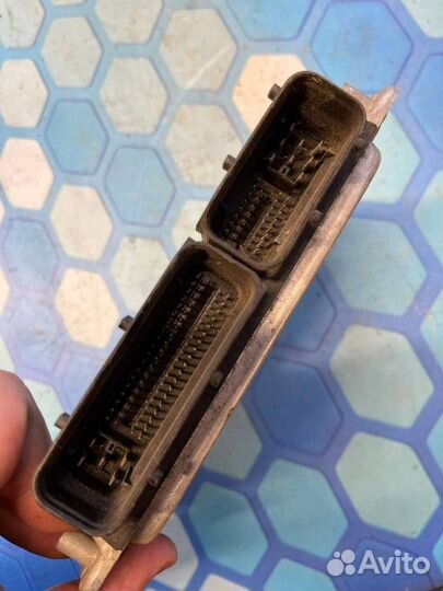 Блок управления двигателем 3B1907401B