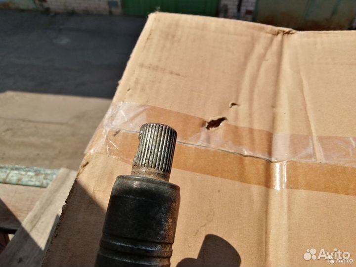 Рулевой кардан Toyota Land Cruiser 200