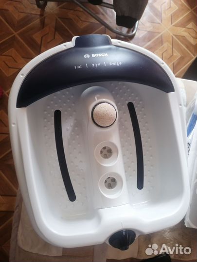 Массажная ванночка для ног новая