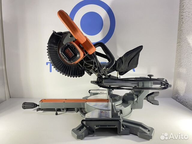 Торцовочная пила Black Decker bes700 купить в Санкт-Петербурге | Товары ...