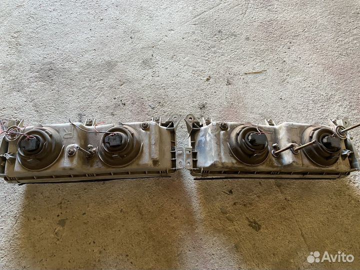 Фары nissan ванетта