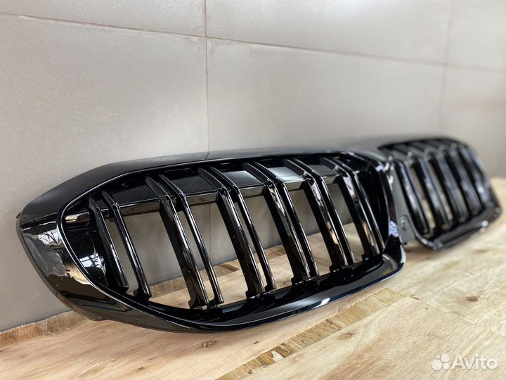 Решетка радитора M look двойная м стиль BMW G20