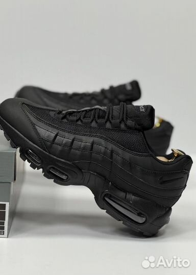 Кроссовки Nike Air Max 95 удобные