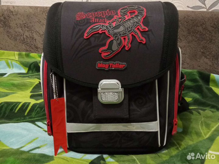 Рюкзак школьный для мальчика новый