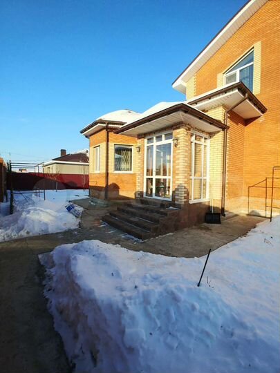 Дом 336 м² на участке 10 сот.